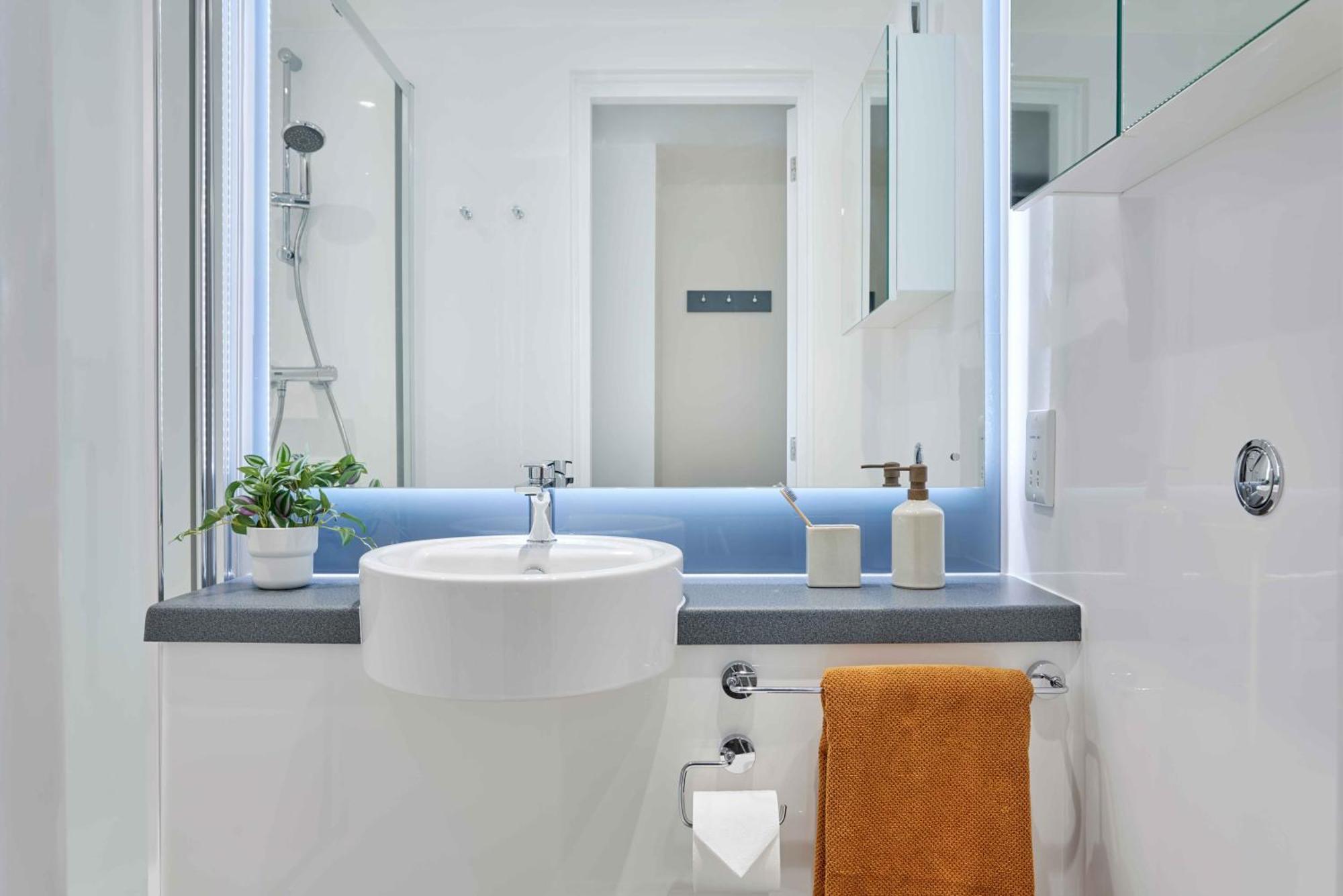 Joivy Trendy Aparthotel Units In Westfield-Adults Only إدنبرة المظهر الخارجي الصورة