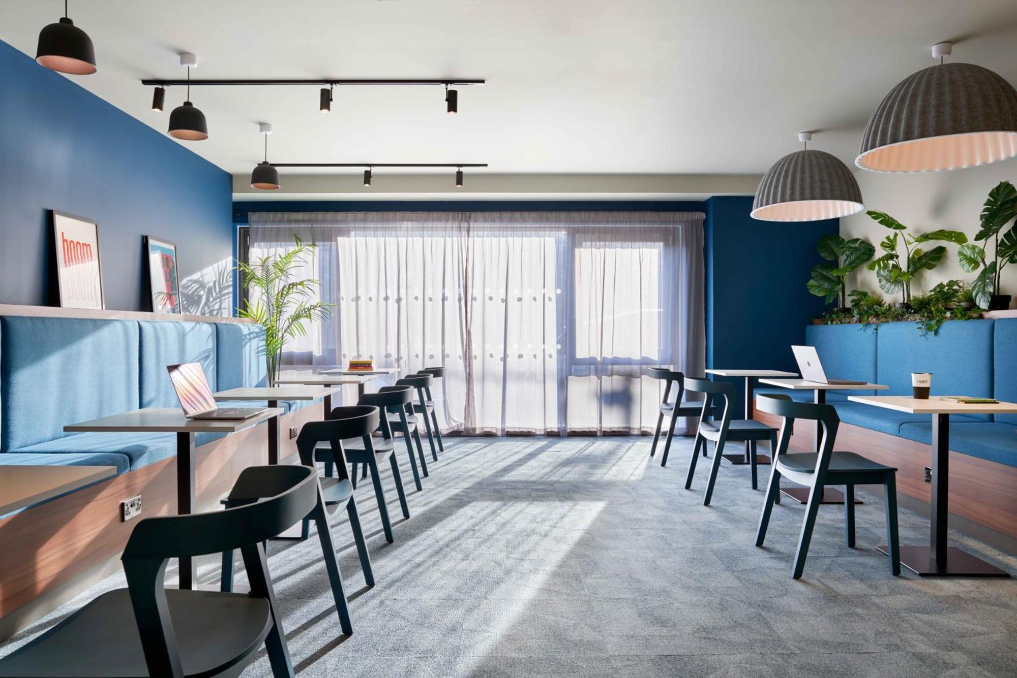 Joivy Trendy Aparthotel Units In Westfield-Adults Only إدنبرة المظهر الخارجي الصورة